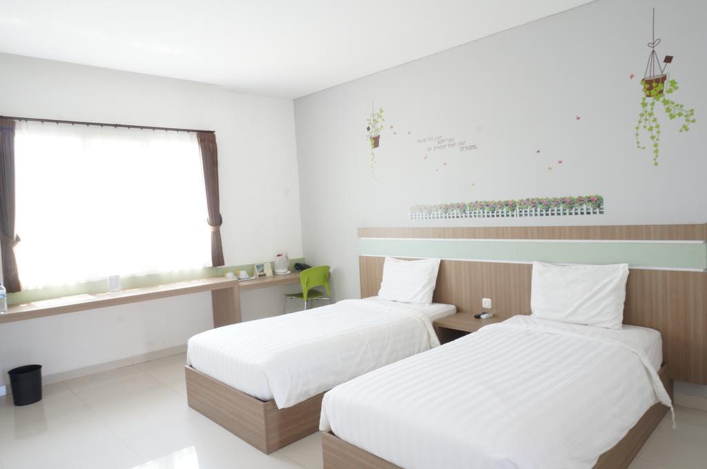 Rumah Cassa Guest House 수라바야 객실 사진