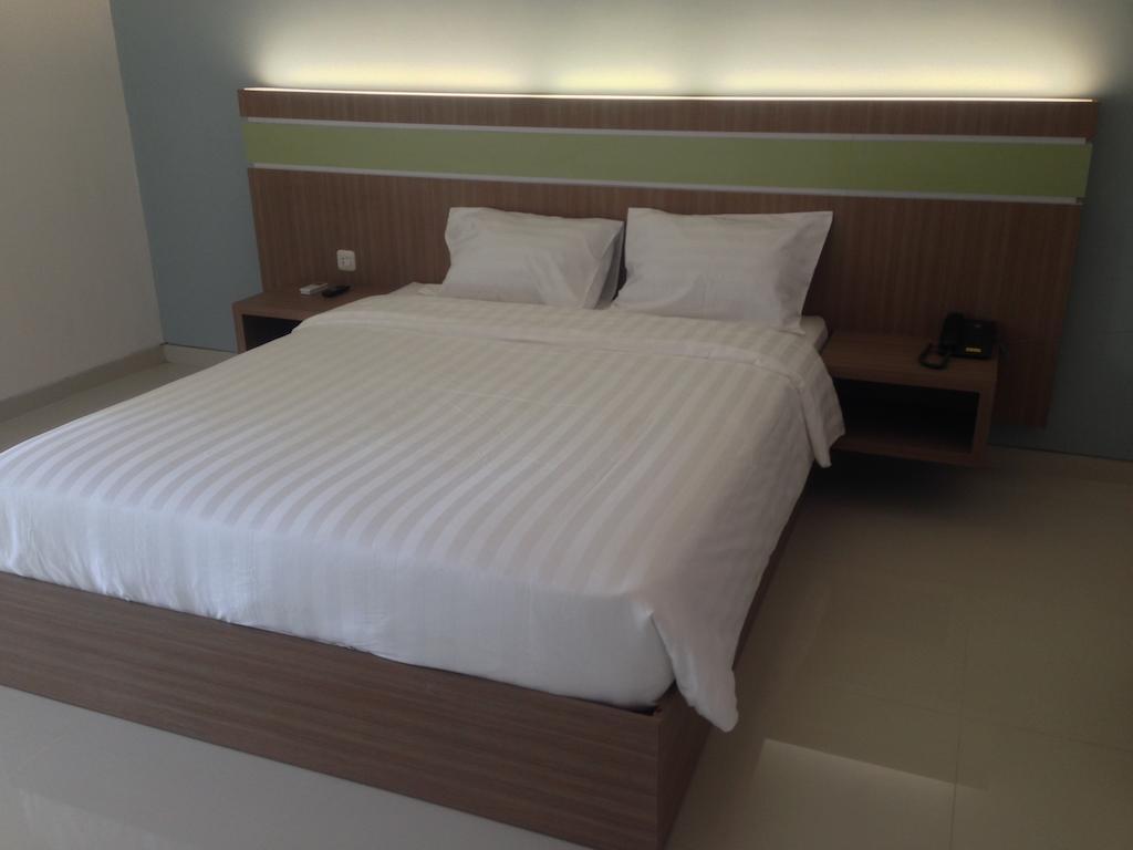 Rumah Cassa Guest House 수라바야 객실 사진