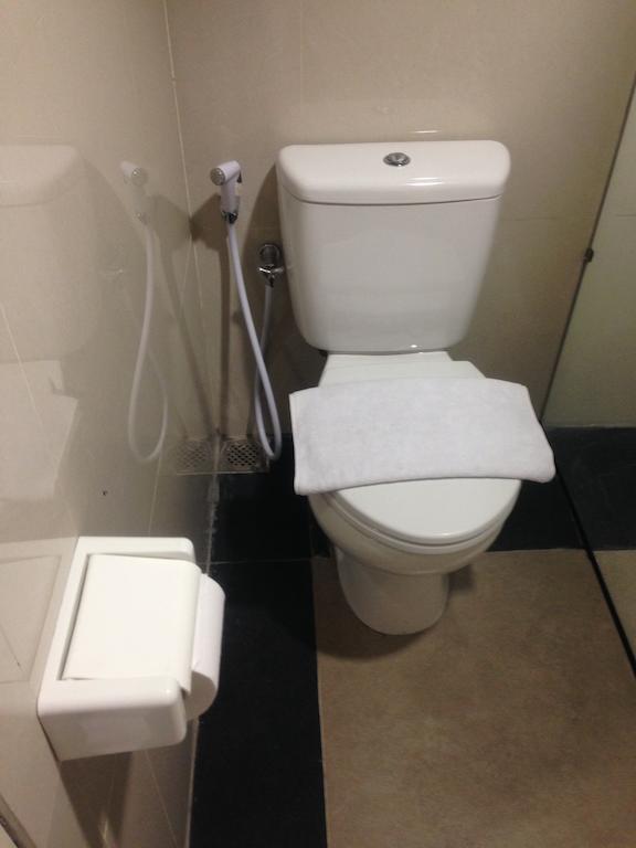 Rumah Cassa Guest House 수라바야 객실 사진