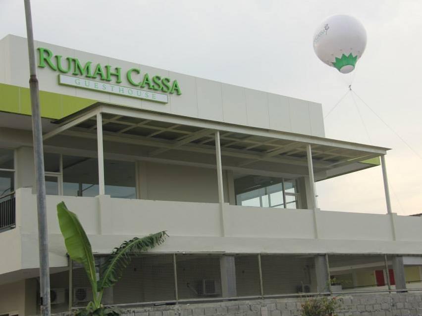 Rumah Cassa Guest House 수라바야 외부 사진